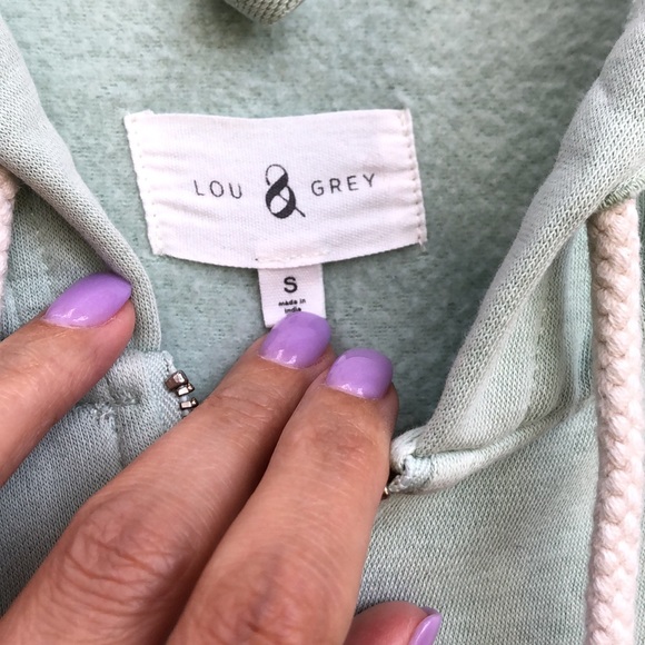 Lou & Grey hoodie 🐦 - Picture 2 of 4